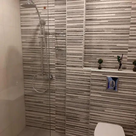 Near The With Huge Private Terrace * Loutraki (Corinthia)