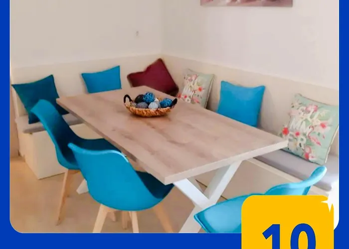 Near The With Huge Private Terrace *