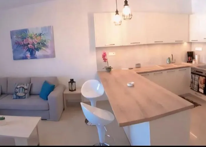 Near The With Huge Private Terrace